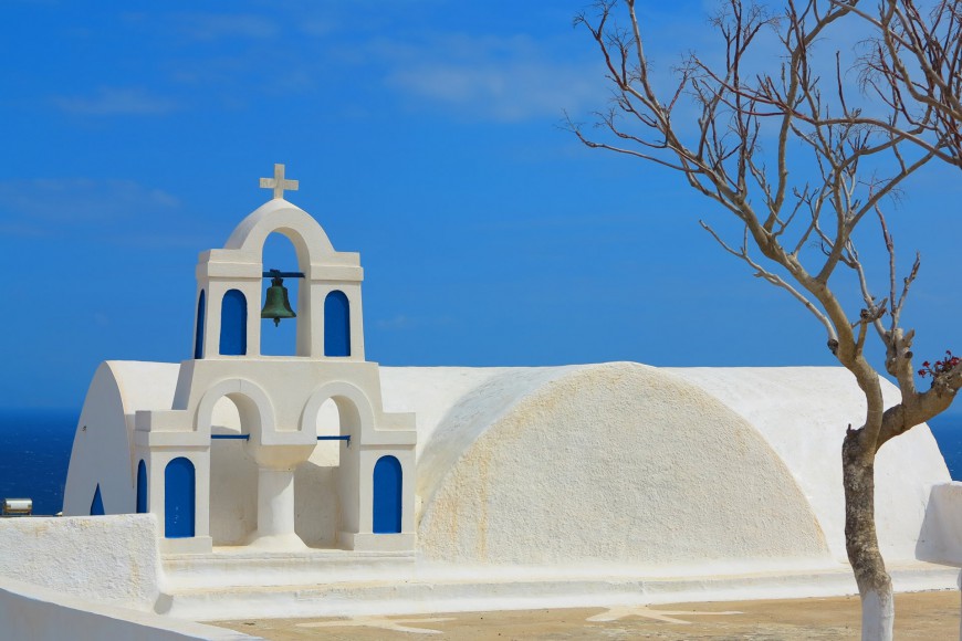 2. Sightseeing Tours